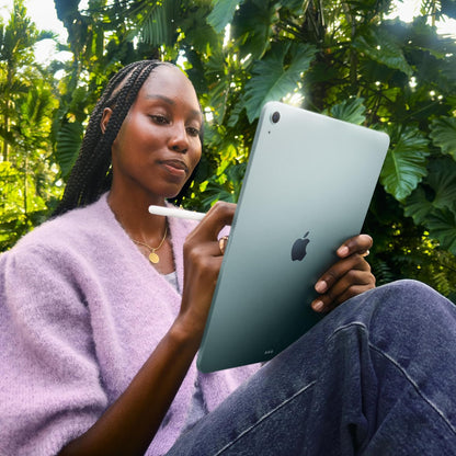 iPad Pro with M3 chip: 512GB, 12MP Front/Back Camera,  Touch ID, All-Day Battery Life — Space Gray